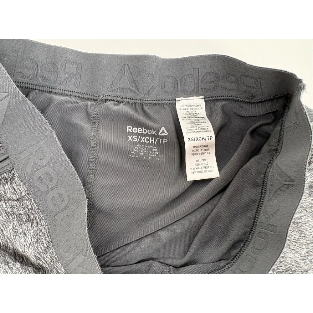 Reebok‎ Womens Heather Grey 2-in-1 Athletic Running Shorts Size XS